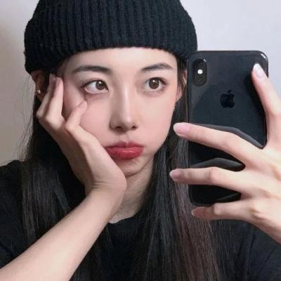 裸女岛恩仇记